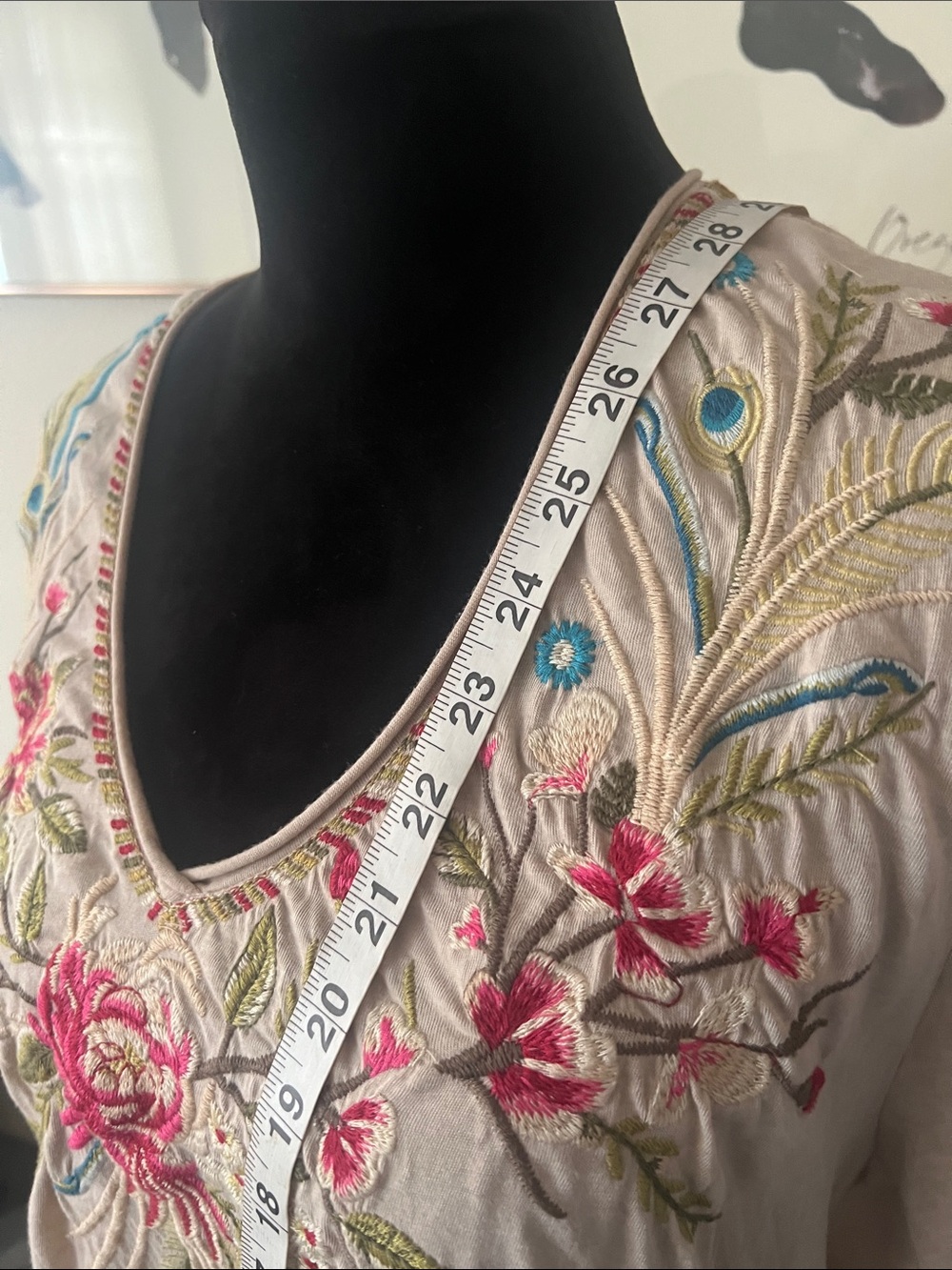 Johnny Was beige Embroidered Shirt tee tunic Sz XL - Picture 5 of 8